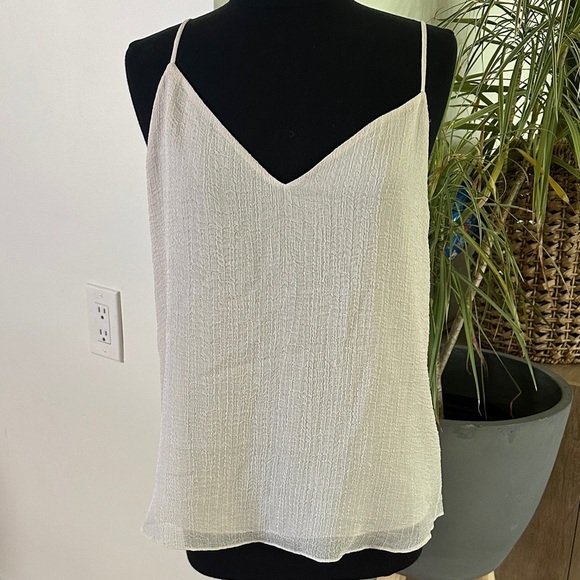 Babaton Women’s Crinkle Cami Spaghetti Strap - Large - Picture 2 of 10